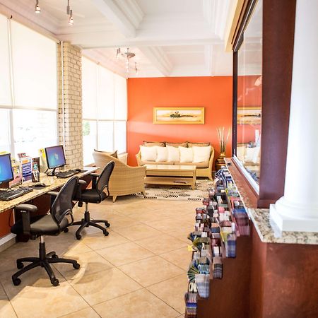 Best Western Plus Yacht Harbor Inn Dunedin Extérieur photo