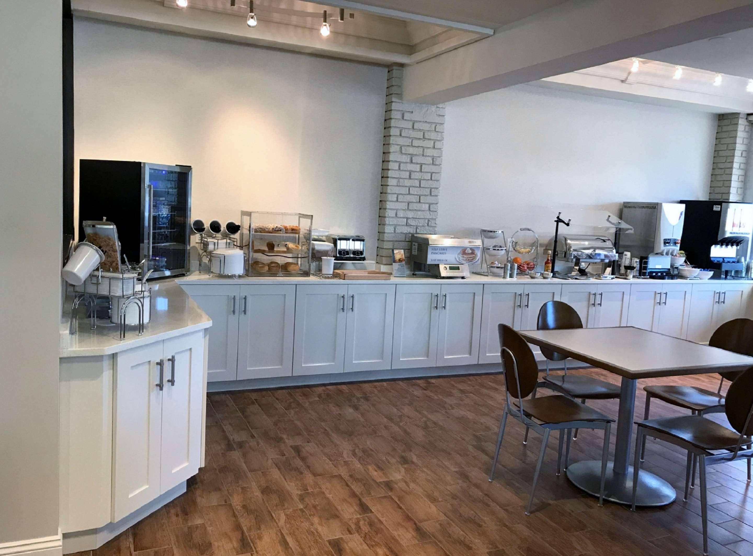 Best Western Plus Yacht Harbor Inn Dunedin Extérieur photo