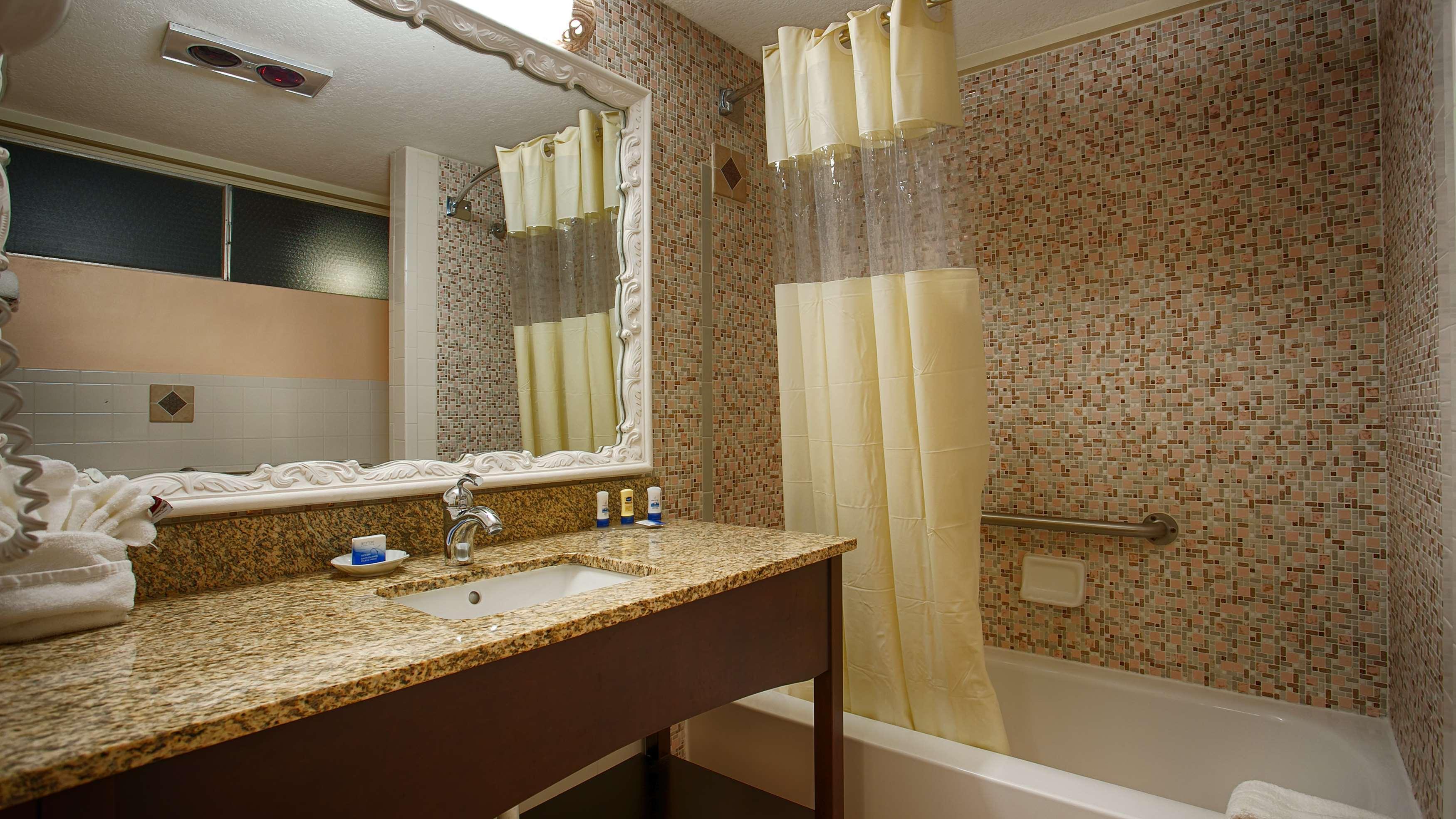 Best Western Plus Yacht Harbor Inn Dunedin Extérieur photo