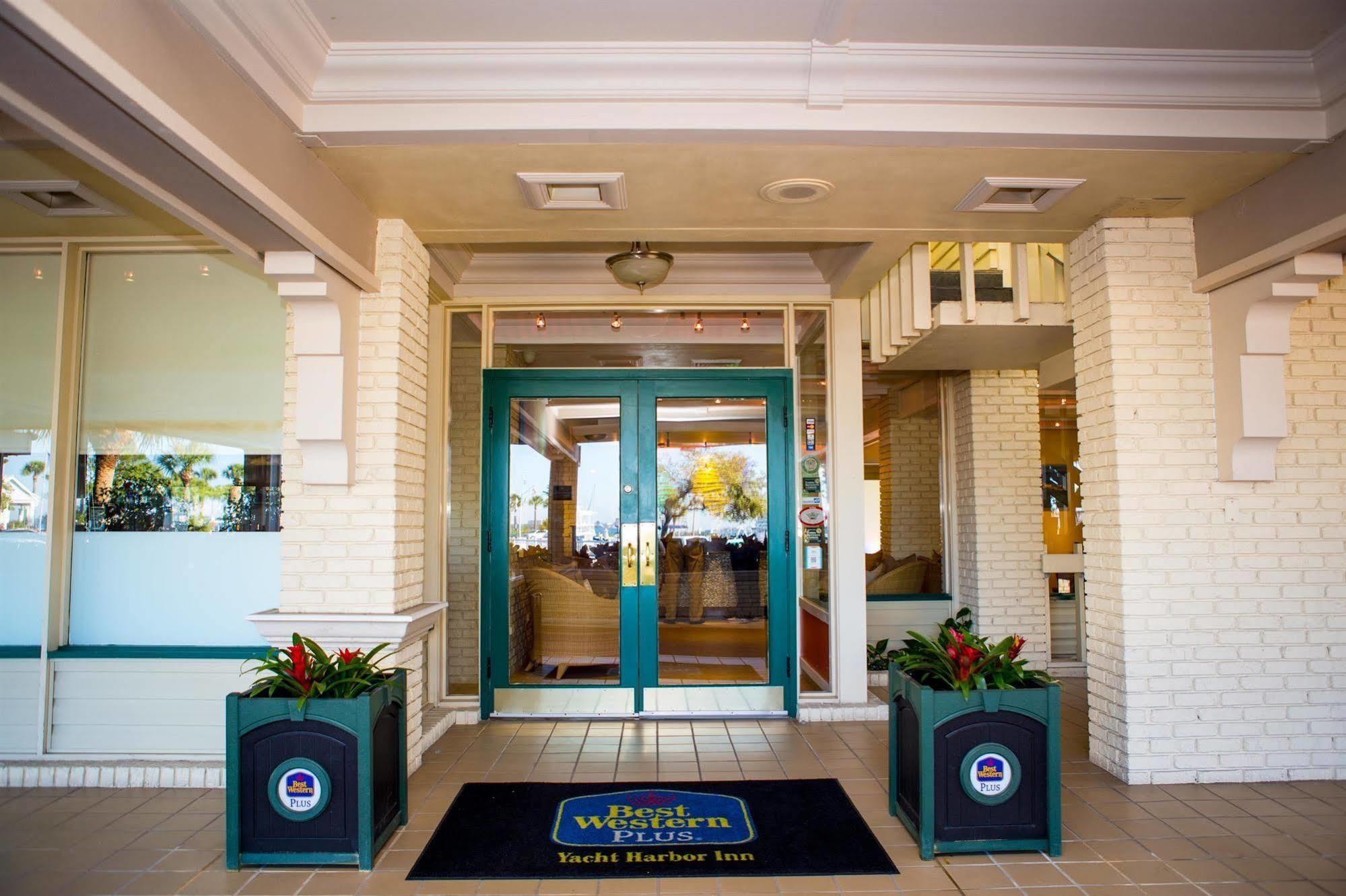 Best Western Plus Yacht Harbor Inn Dunedin Extérieur photo