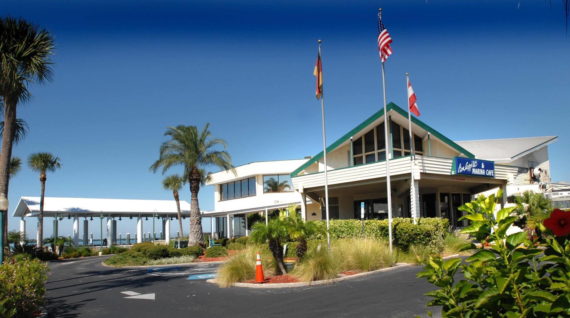 Best Western Plus Yacht Harbor Inn Dunedin Extérieur photo