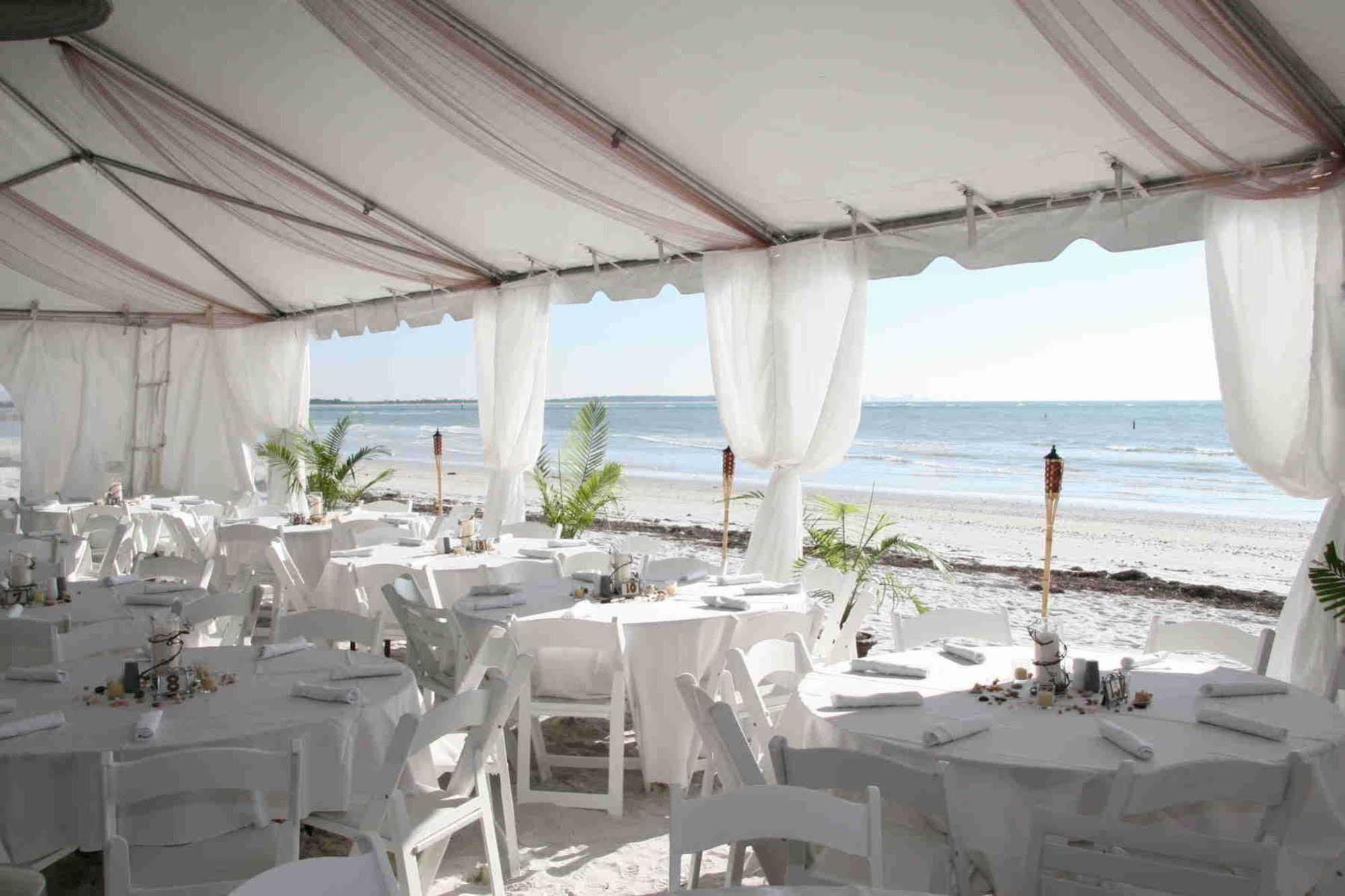 Best Western Plus Yacht Harbor Inn Dunedin Restaurant photo