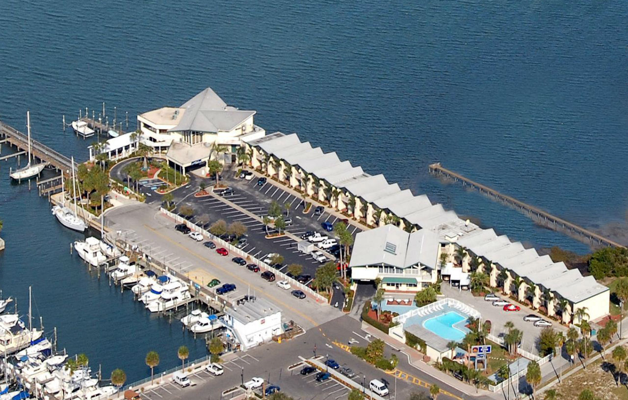 Best Western Plus Yacht Harbor Inn Dunedin Extérieur photo